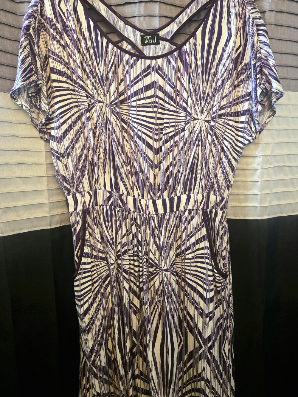 Very J Purple and Cream Geometric Dress